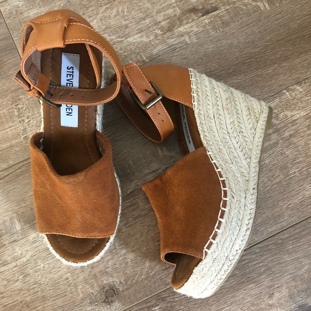 Steve Madden wedges